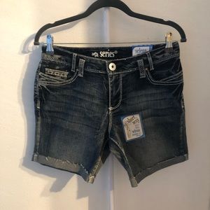 Series Jean Shorts 7